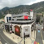 Somriu Hotel City M28