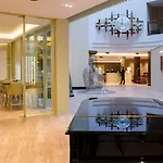 Hotel Plaza