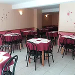 Somriu Hotel City M28