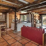 Apartaments Turistics Els Llacs