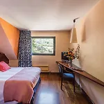 Hotel Coma