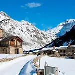 Apartamentos Canillo 3000