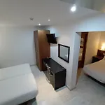 Aston Hotel