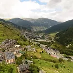 Apartaments Turistics Natural Suites Manzano 3000