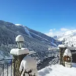 Apartaments Turistics Pirineu