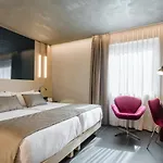 Hotel Metropolis