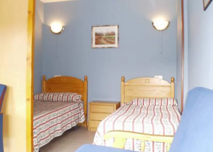 Apartamentos Crest Pas