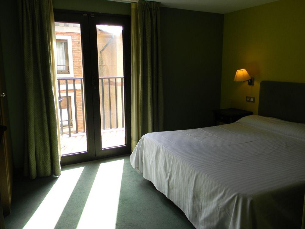 Hotel Aston 3*