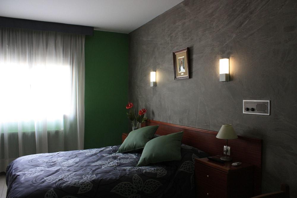 Les 7 Claus Hotel 3*