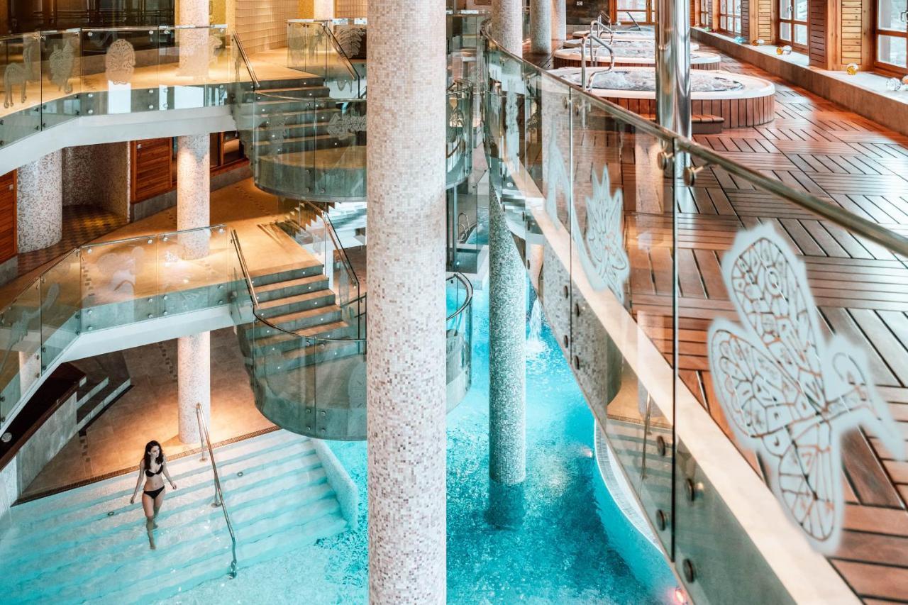 Hotel Sport Hermitage & 5*