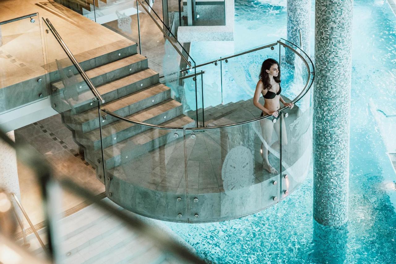 Hotel Sport Hermitage & 5*