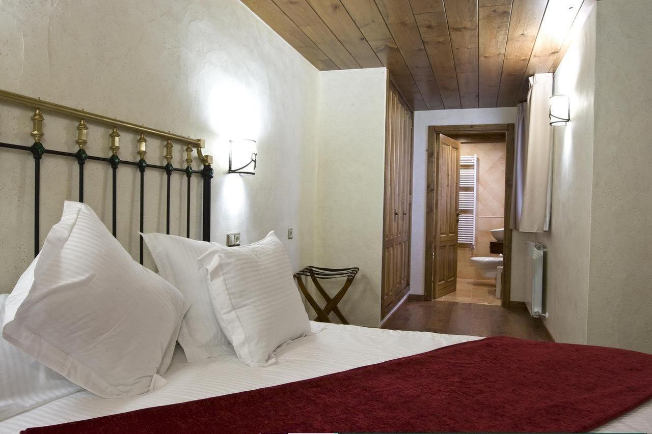 Apartment Apartaments Turistics Els Llacs Bordes d'Envalira