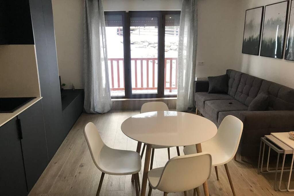 Apartamento Estudio Reformado Con Parking En Vall D'incles, Grandvalira