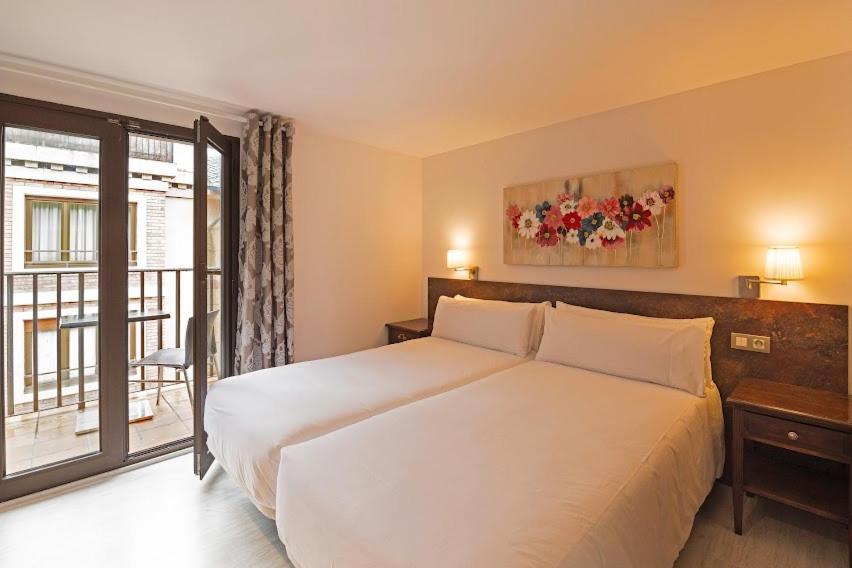 Hotel Aston