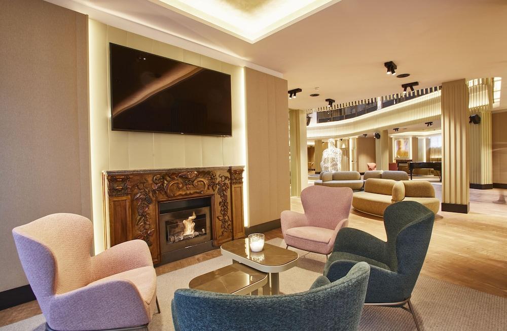 Grand Plaza & Wellness 5*