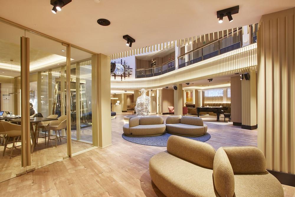 Grand Plaza & Wellness 5*