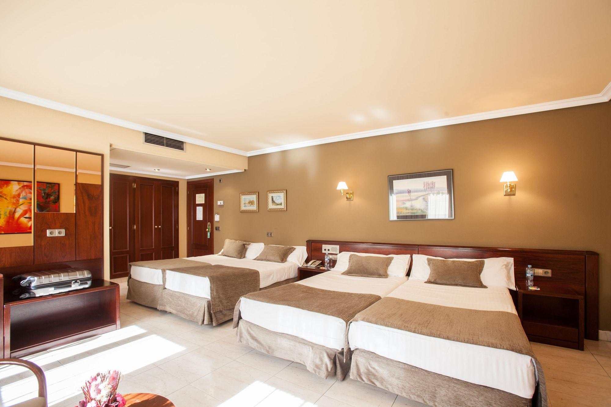 Yomo Imperial Hotel Sant Julia de Loria