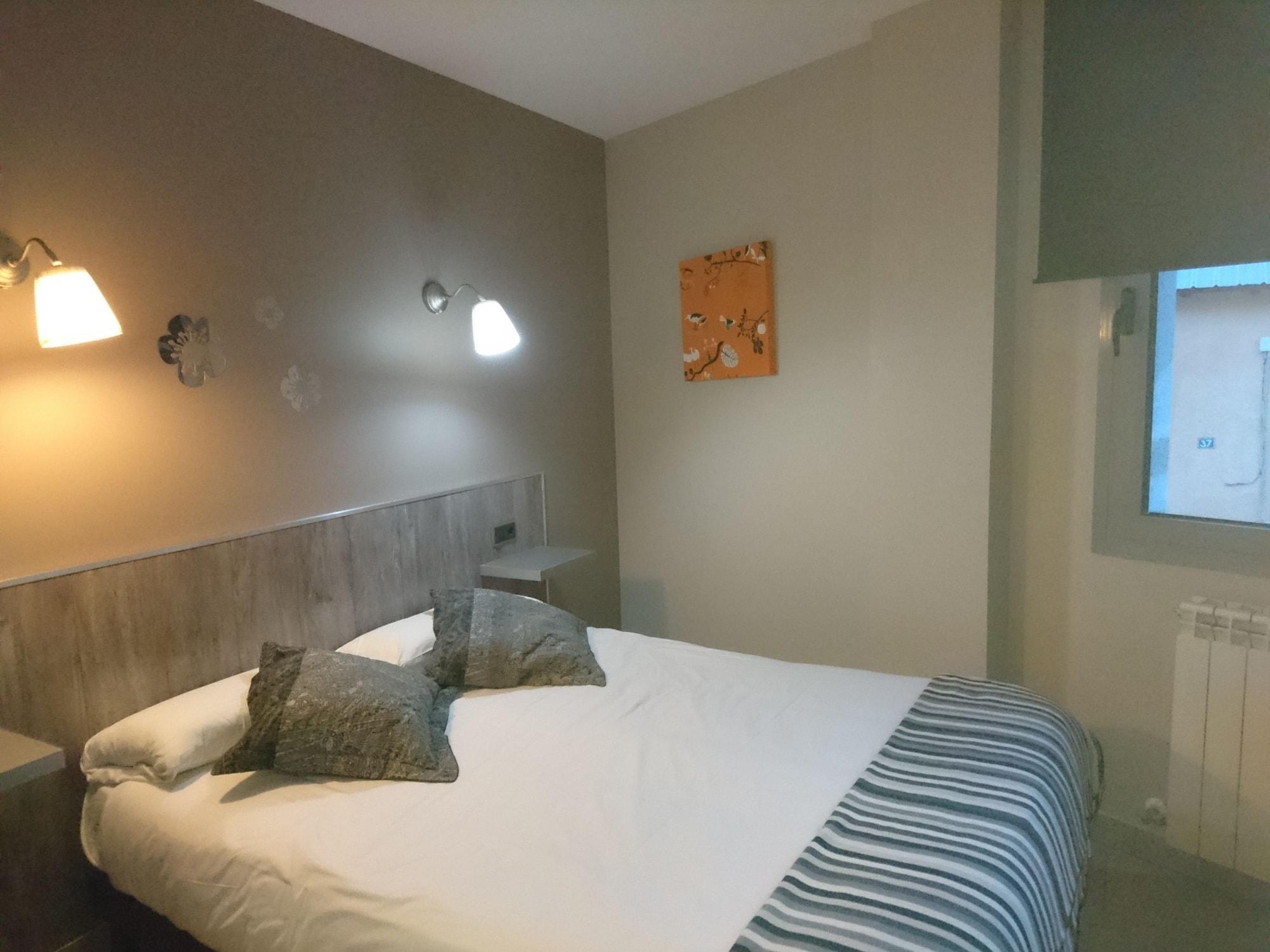 Apartahotel Les Olimpiades 3*
