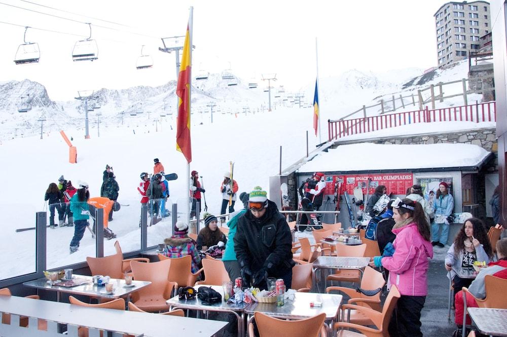 Les Olimpiades 3* Pas De La Casa