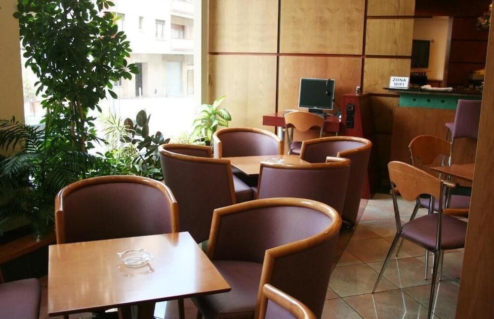 Espel Hotel