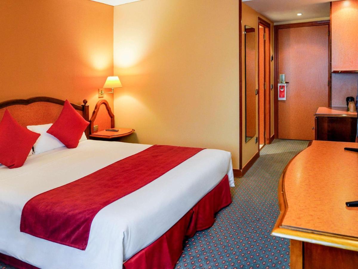 Mercure 4*
