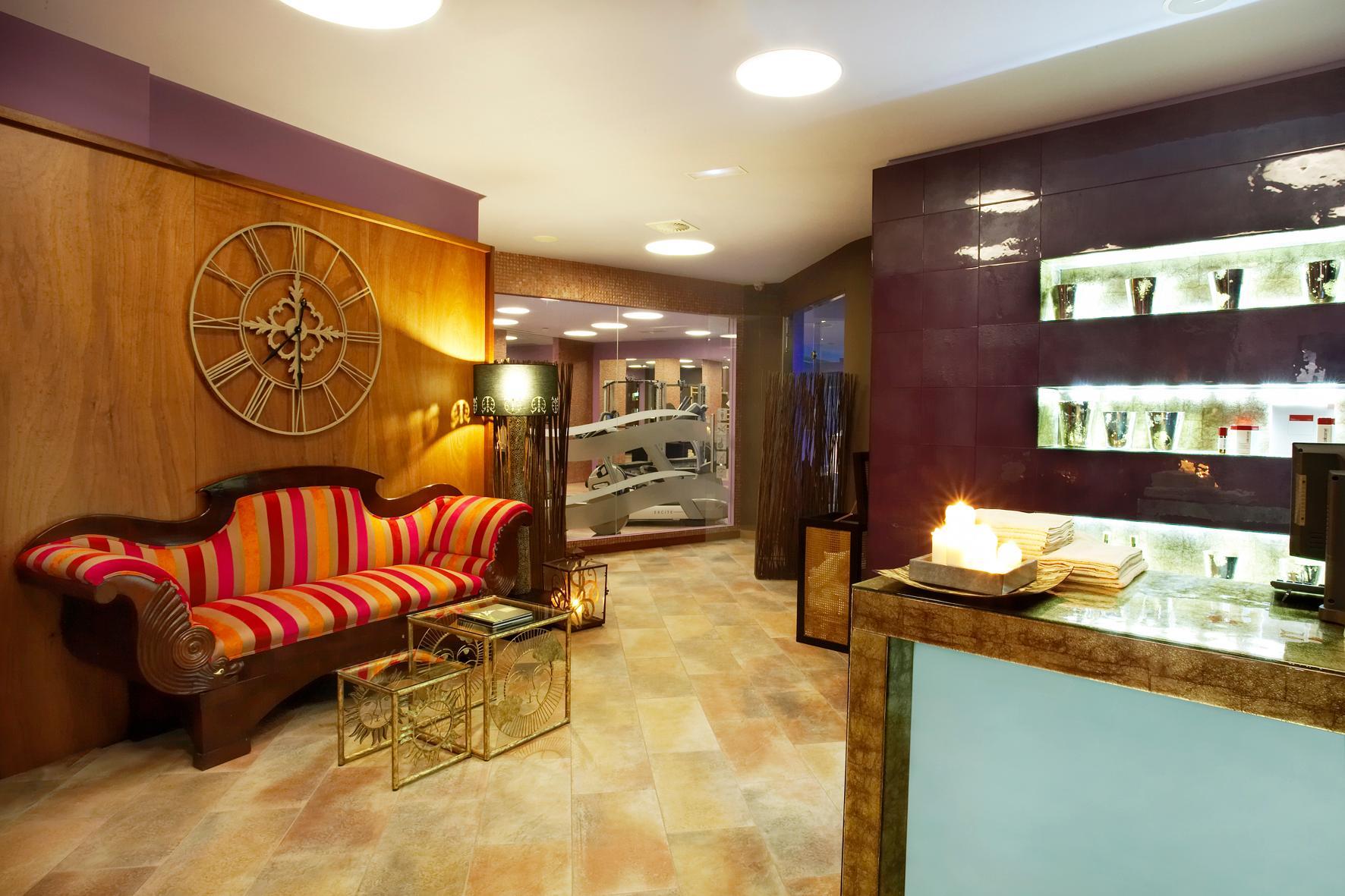 Grand Plaza & Wellness 5*