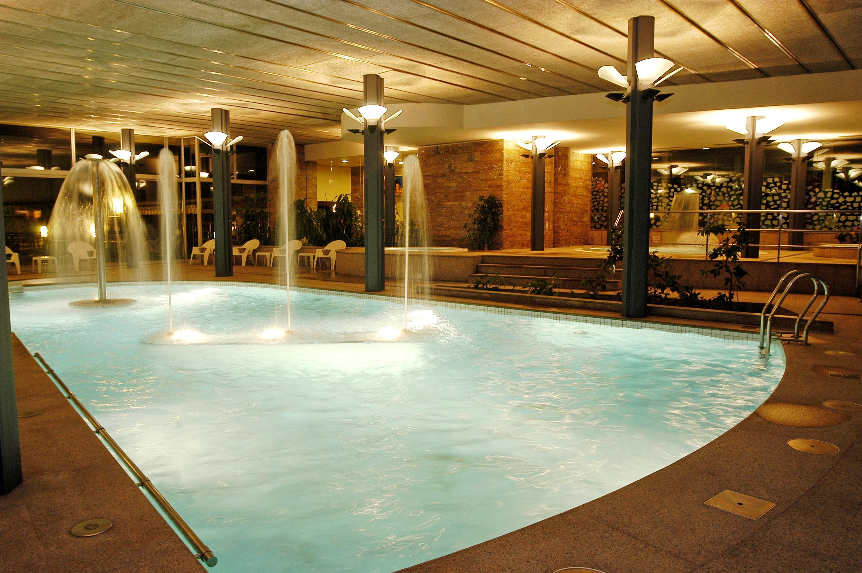 Mercure 4*