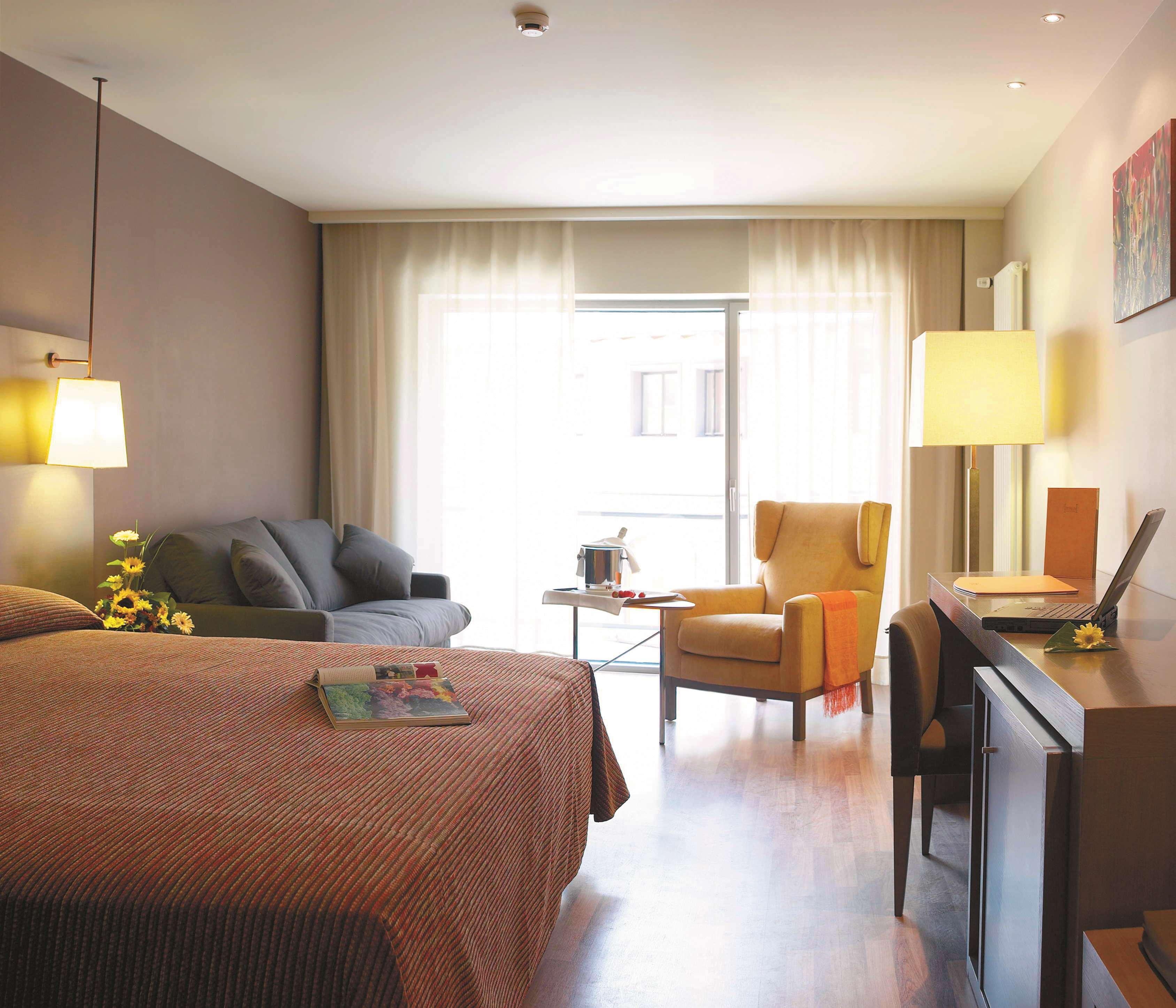 Nh Hotel 4*