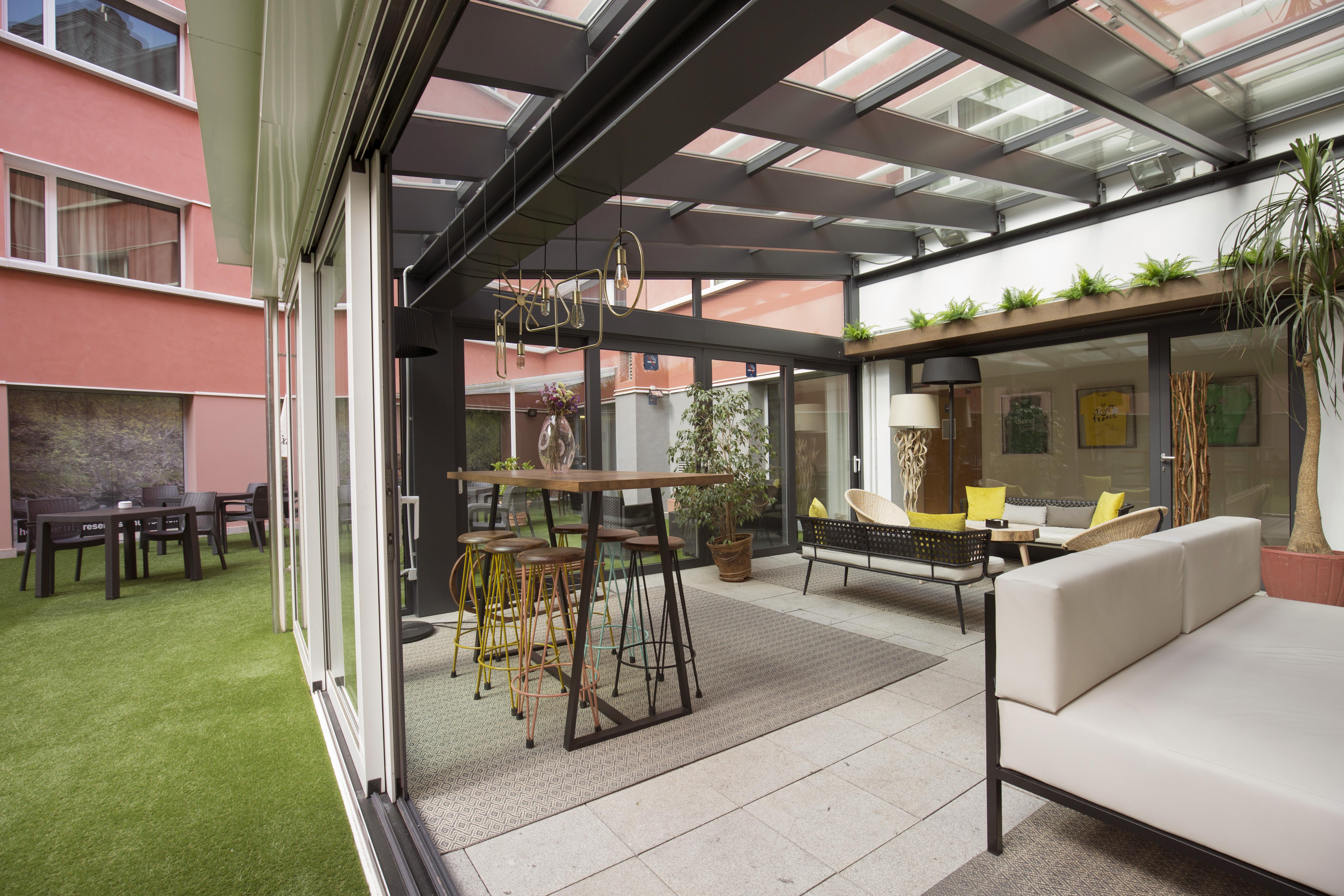 Hotel Yomo Centric 4*