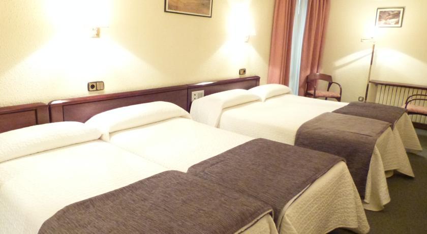 Les Closes 3* Andorra la Vieja