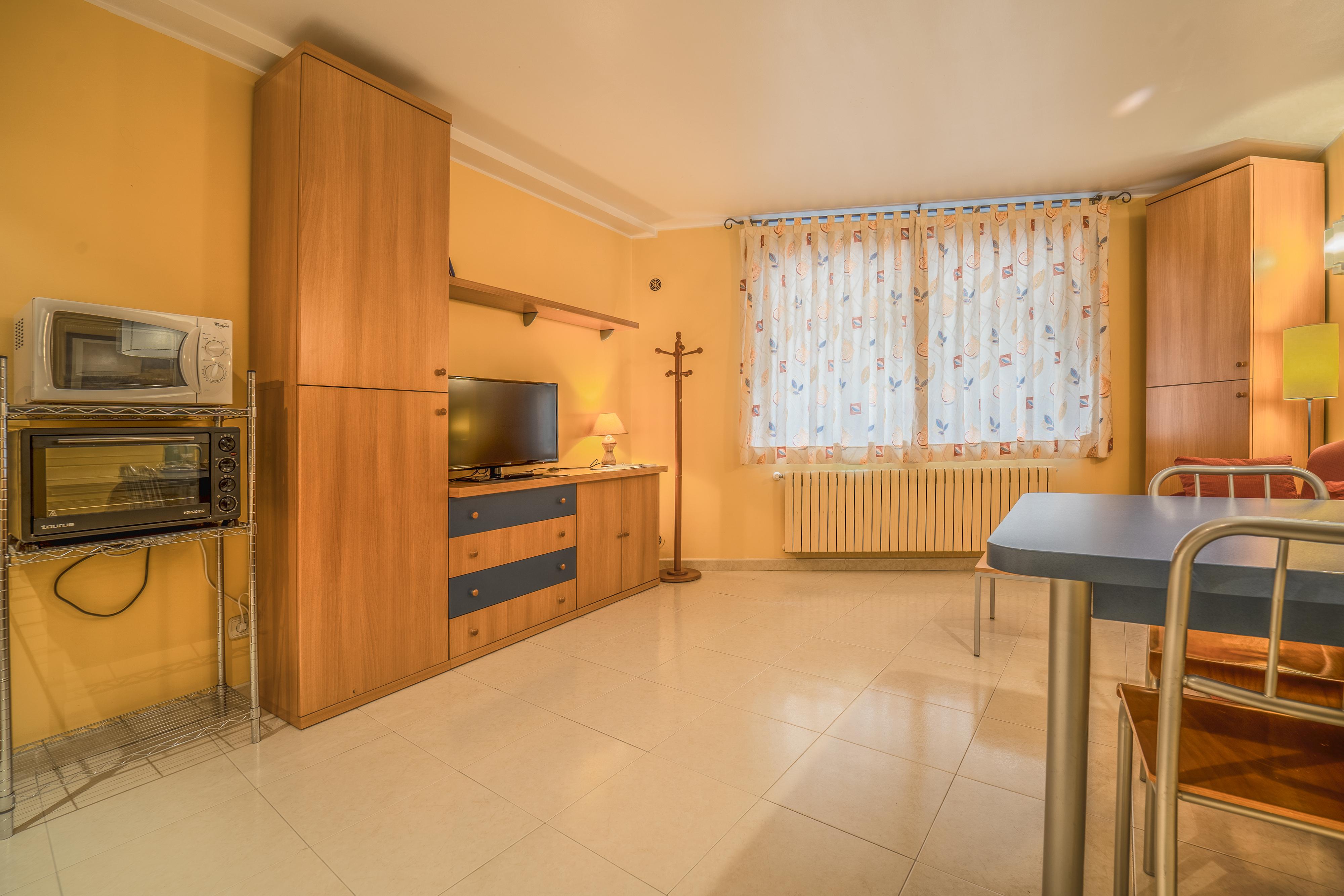 Del Meligar Apartment Encamp
