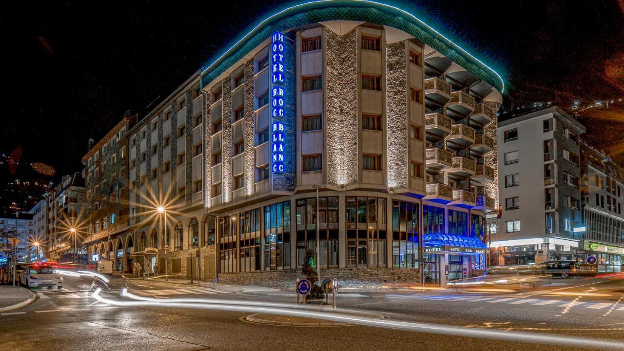 Hotel Roc Blanc & 4*