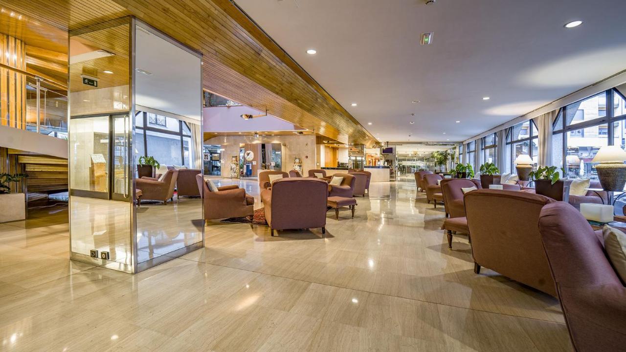 Roc Blanc & 4* Andorra la Vella