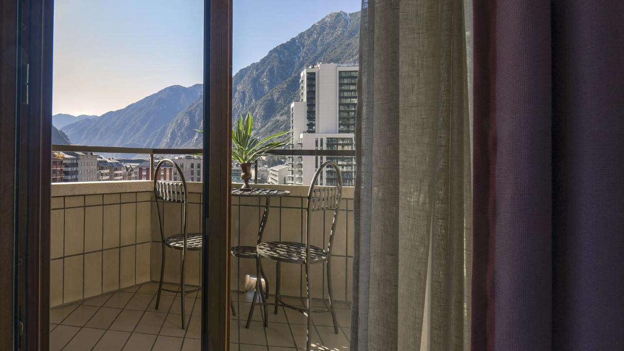 Roc Blanc & Hotel 4*