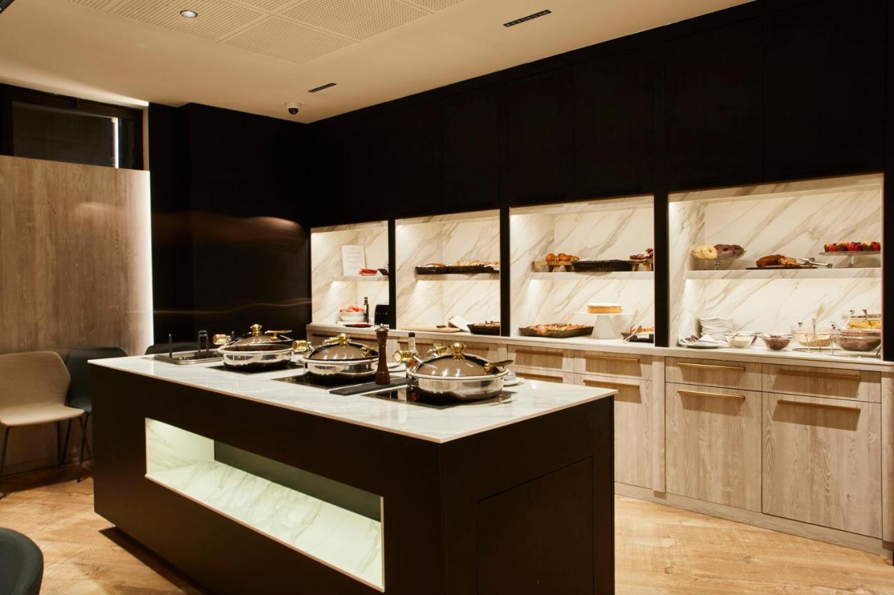 Grand Plaza & Wellness Hotel 5*