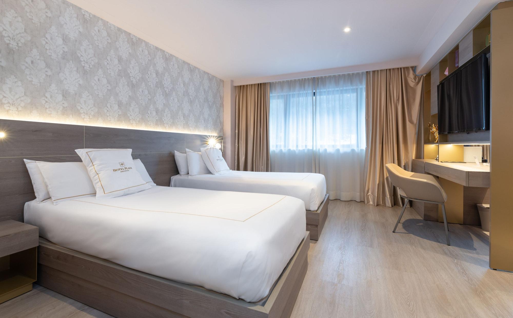 Grand Plaza & Wellness Hotel