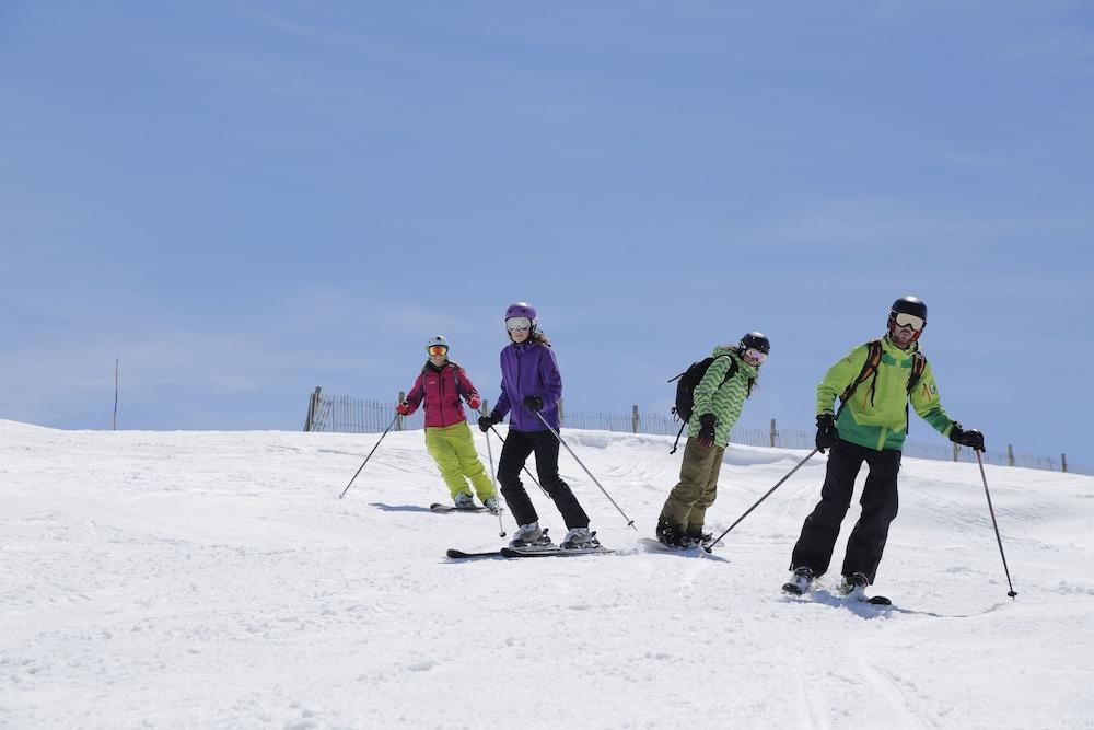 Hotel Grand Plaza & Wellness Andorra la Vieja