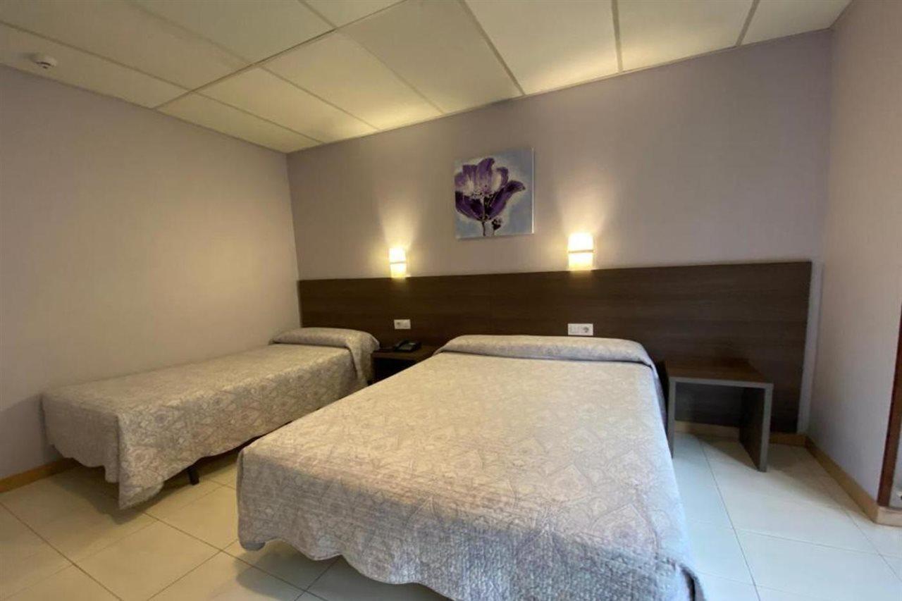Somriu M28 2* Andorra la Vieja