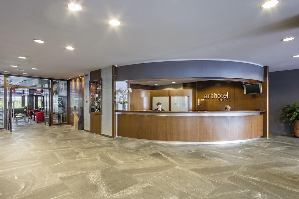 Acta Arthotel Hotel 4*
