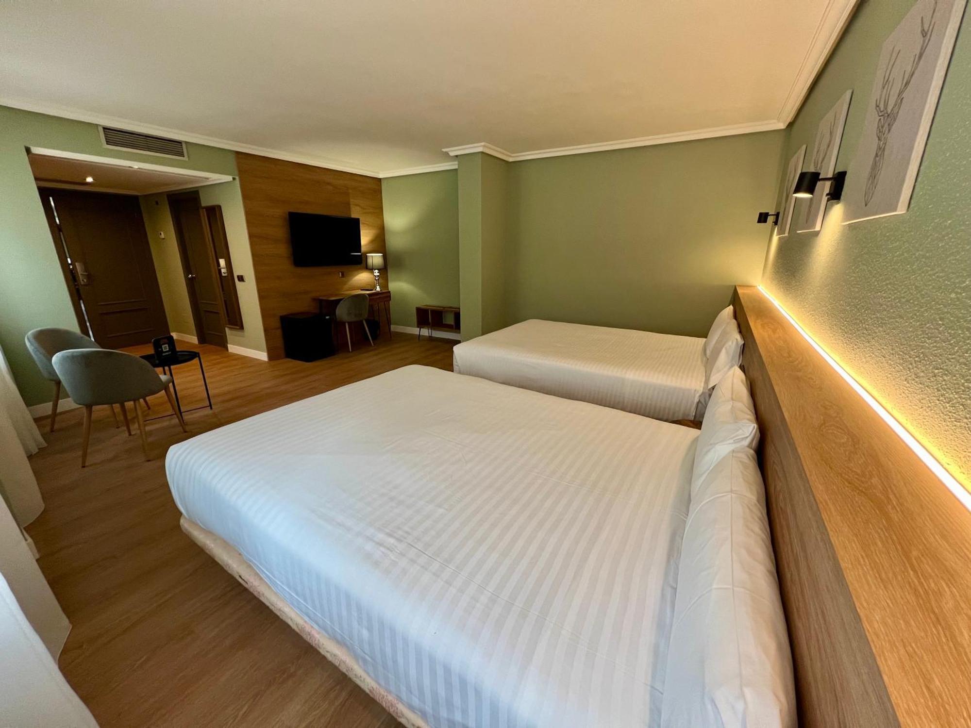 Yomo Imperial 3*