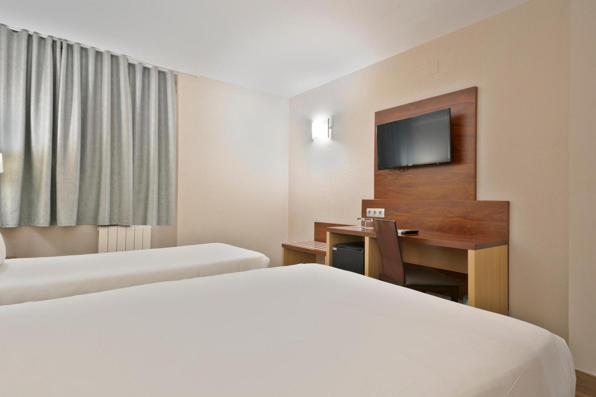 Hotel Center 4*