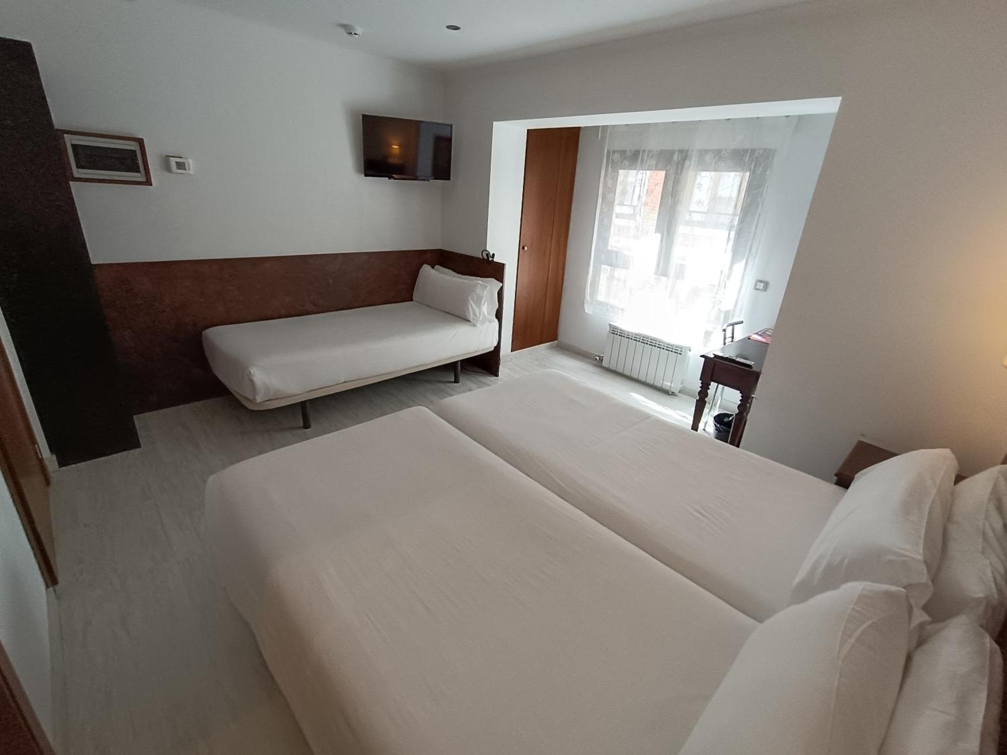 Aston 3* Andorra la Vieja