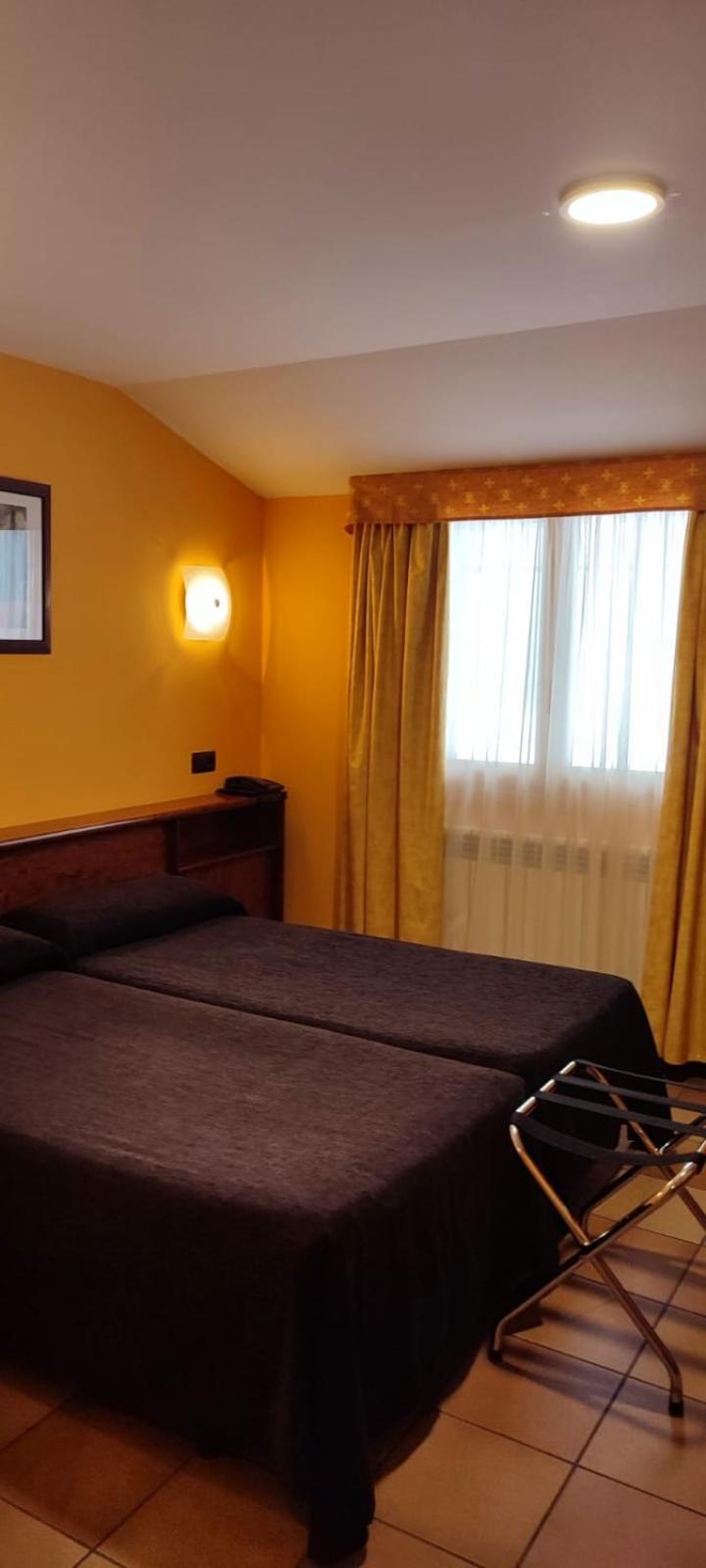 Hotel Ransol 3*