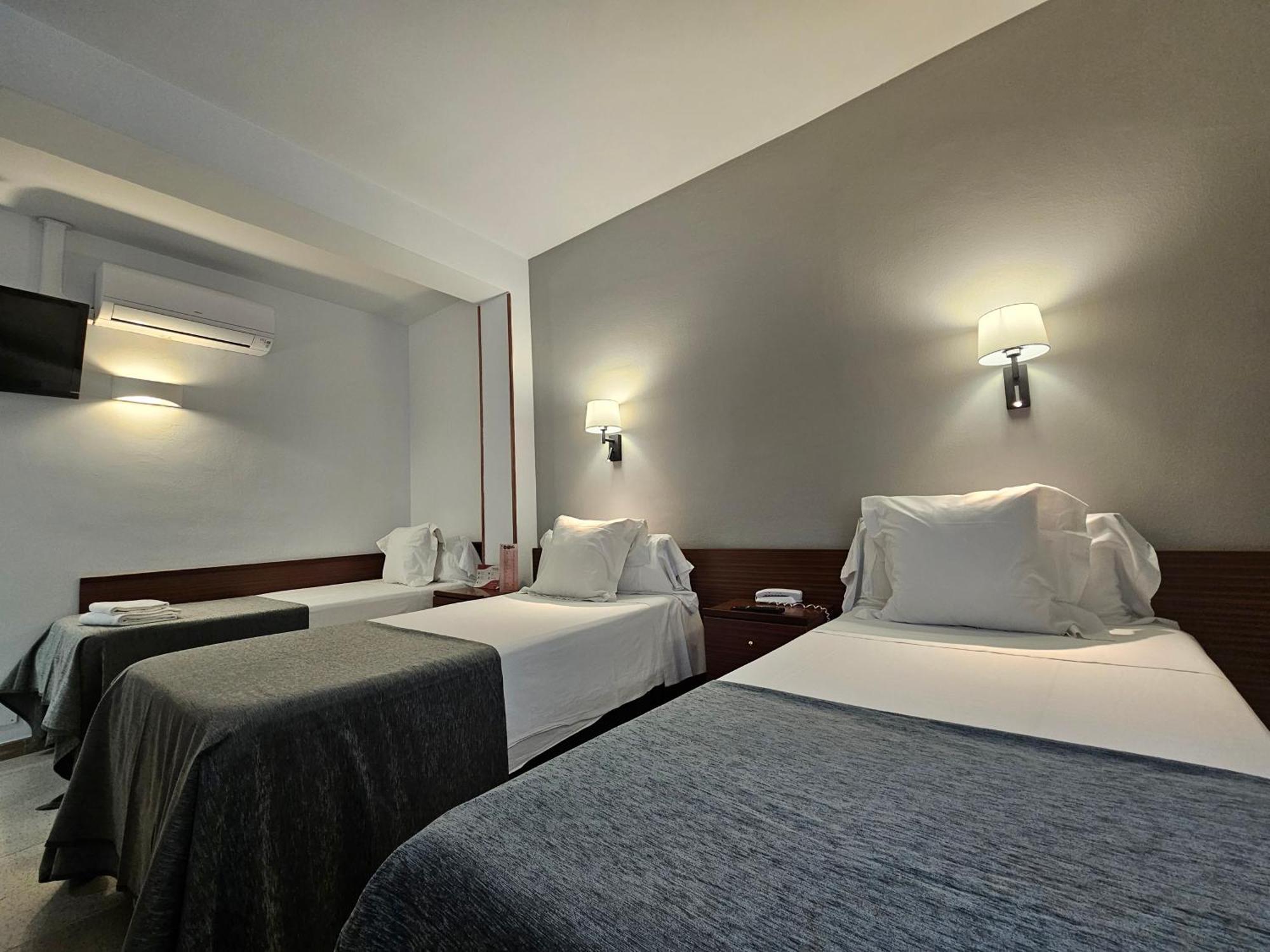 Les 7 Claus Hotel