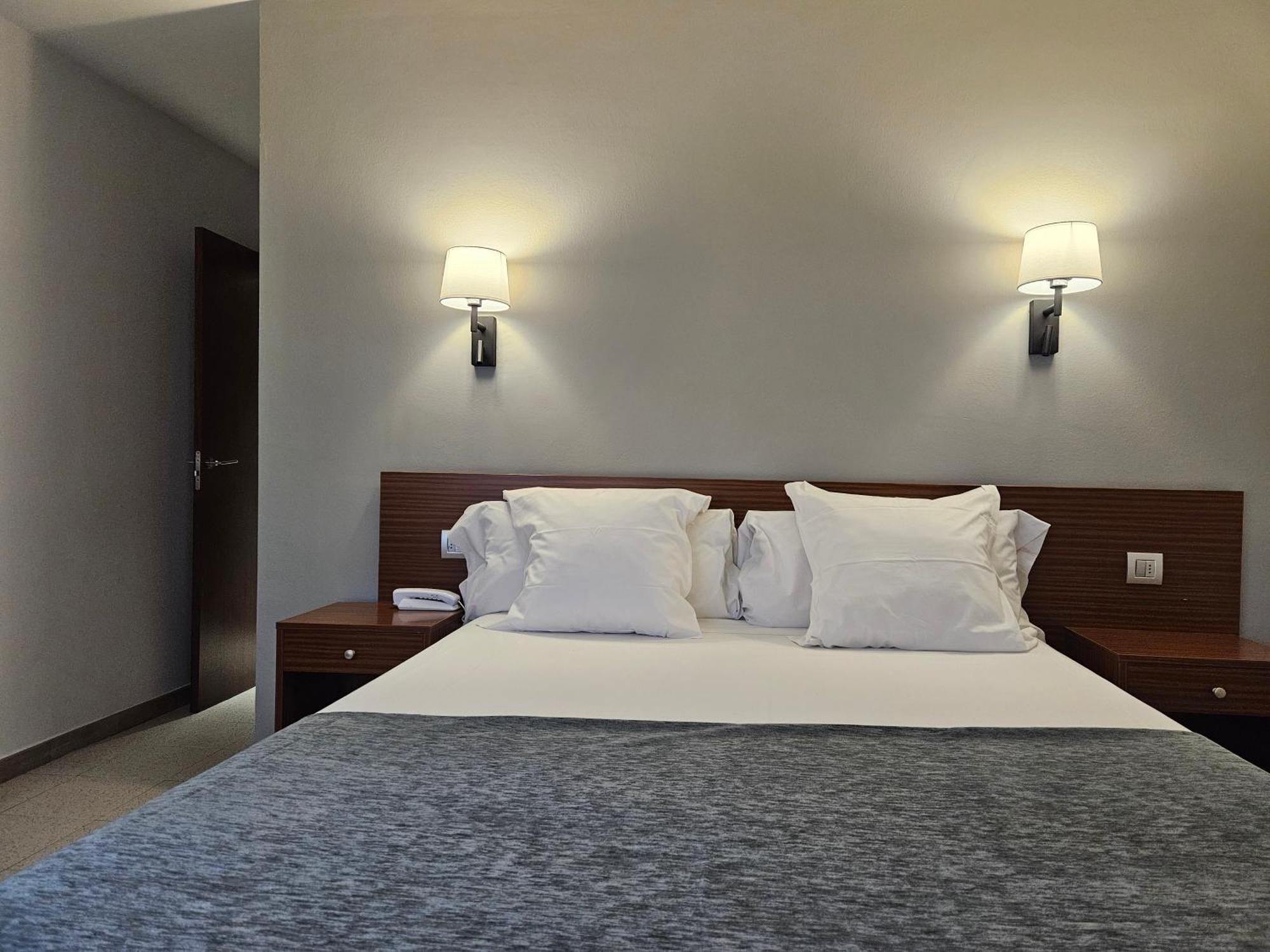 Les 7 Claus Hotel 3*
