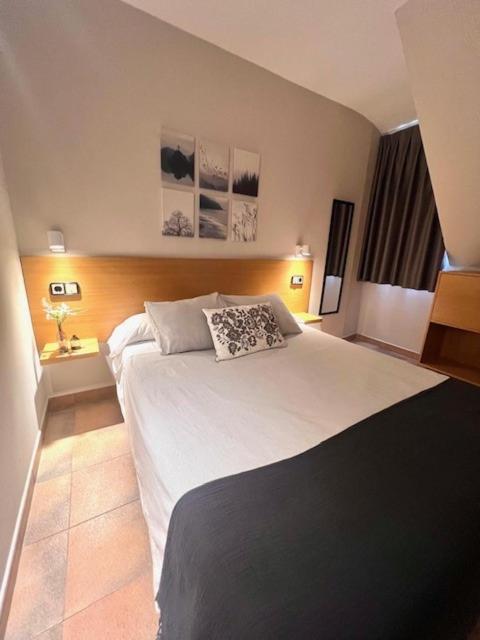 El Serch Aparthotel 3*