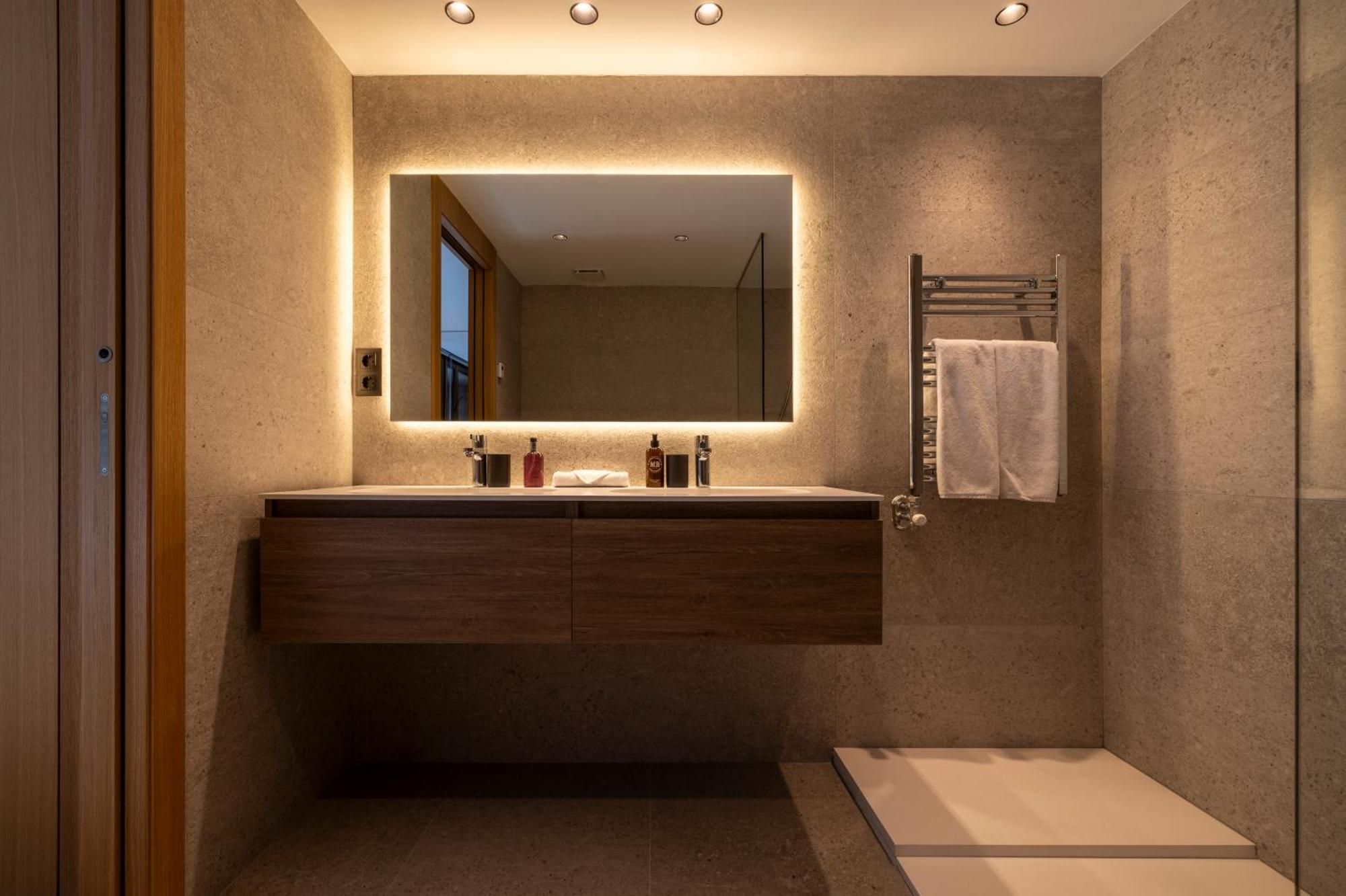Un Diamante De Montana L A Pie De Pistas De Esqui - Gimnasio - Sauna - Piscina L 8pax L By Bonesvacances Apartamento El Tarter