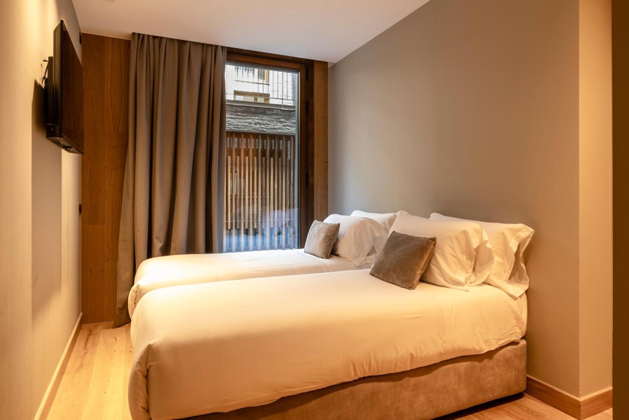 Un Diamante De Montana L A Pie De Pistas De Esqui - Gimnasio - Sauna - Piscina L 8pax L By Bonesvacances Apartamento *
