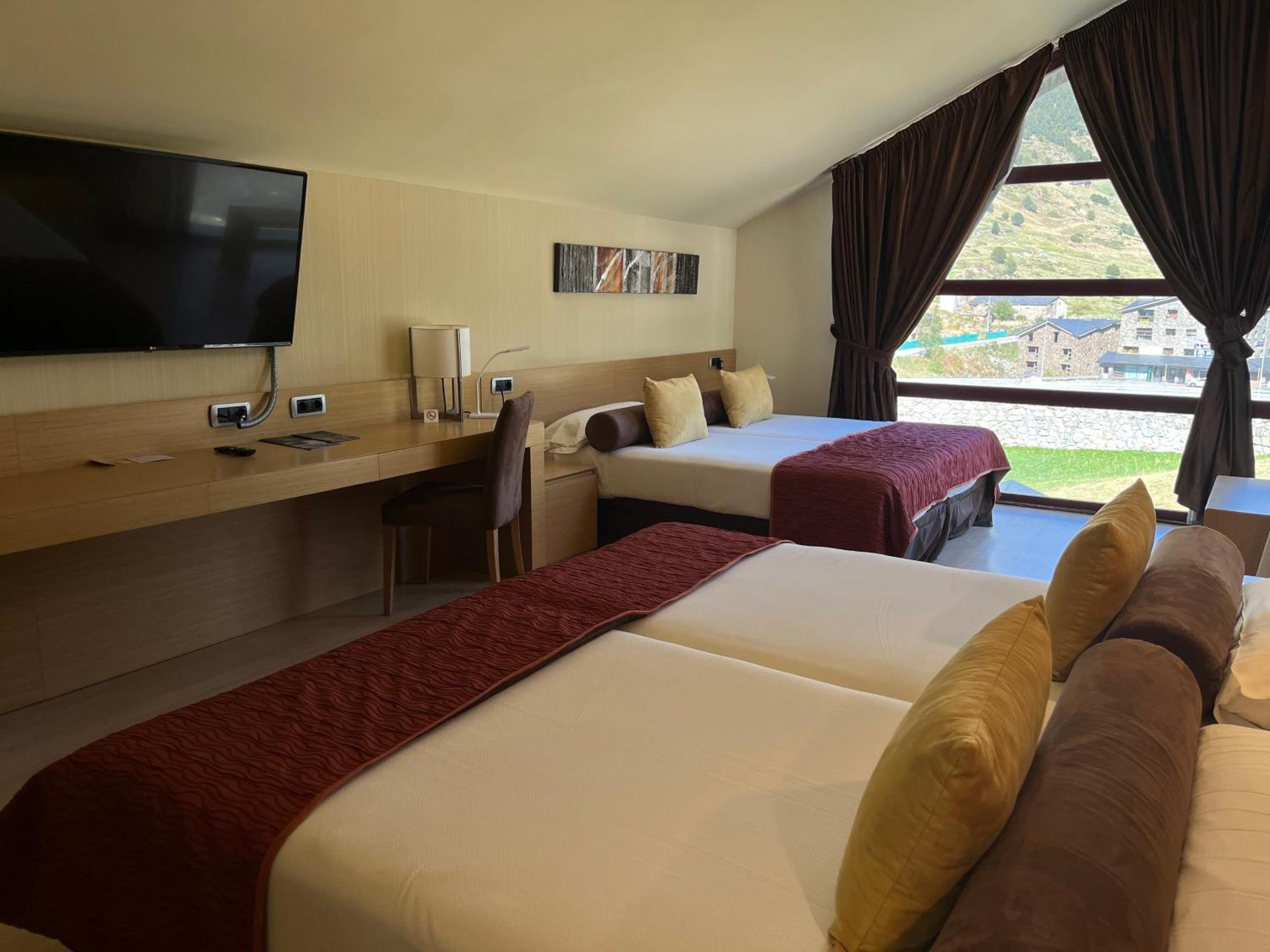 Hotel Wuau! Galanthus & 4*
