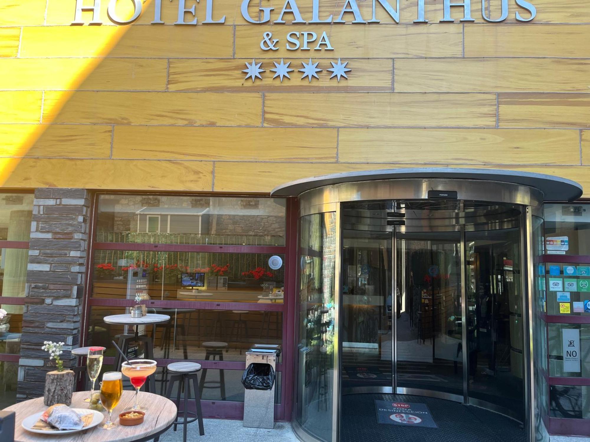 Wuau! Galanthus & Hotel Canillo